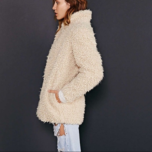 Urban Outfitters Numph Sherpa Jacket - Picture 2 of 11